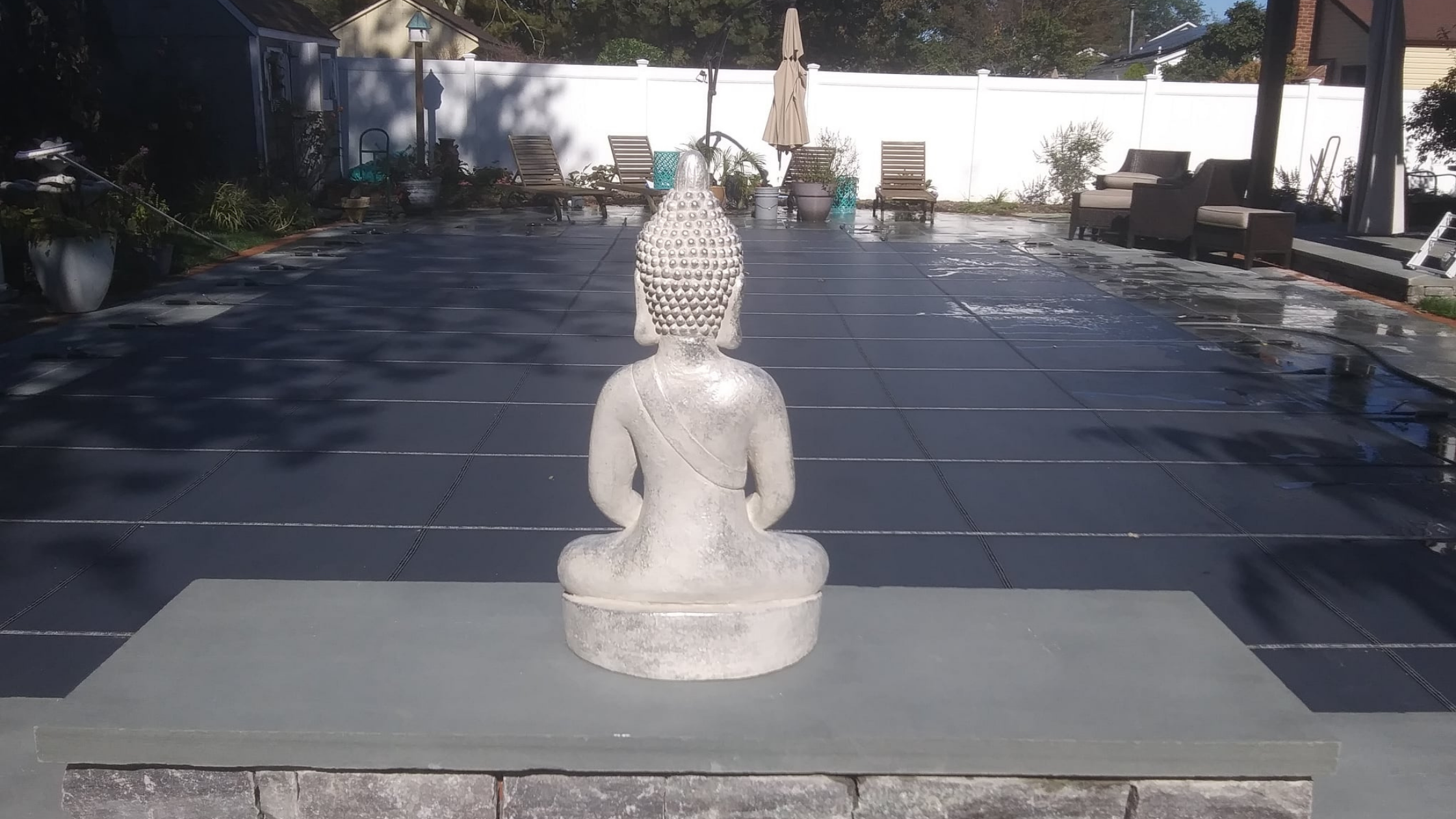 Statue with Loop-Loc pool cover